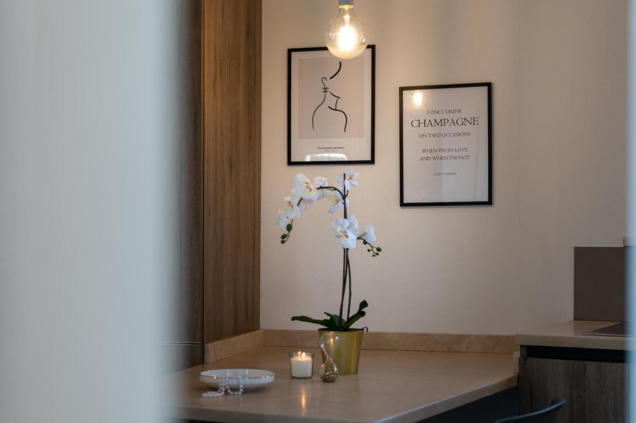 Pearl N°5 Apartment Siena Bagian luar foto